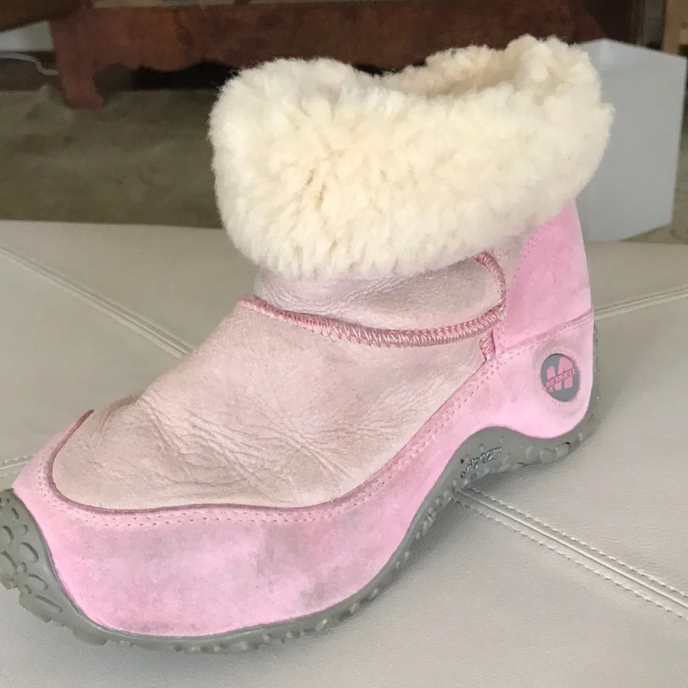 Merrell Vibram pink fur lined girl’s snow boots